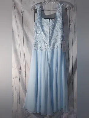 JJs House Light Blue Lace Bodice A-Line Midi Evening Formal Prom Gala Dress NWT thumbnail 2