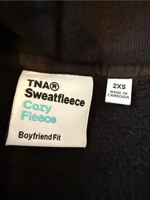 Aritzia TNA Women's Black Boyfriend Fit Cropped Zip Hoodie 2XS thumbnail 3