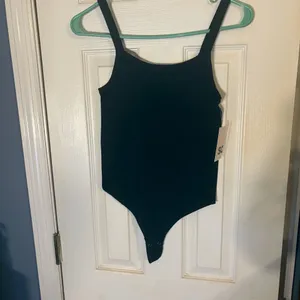 SO The Favorite Bodysuit Seamless Rib Tank in Black Luxe thumbnail 2