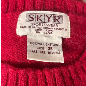 Skyr Sportswear Vintage Red Shetland Wool Black Sheep Sweater Vest Size 36 thumbnail 4