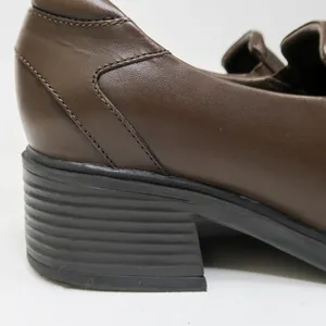 Vintage 90s Earth Harmony Brown Leather Heeled Loafers thumbnail 6