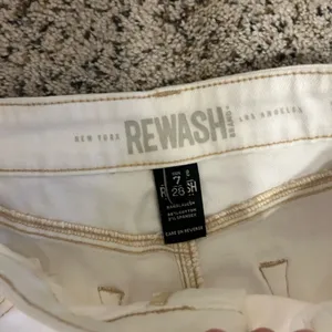 White jeans thumbnail 2