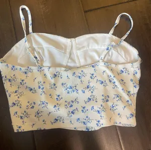 SHEIN MOD Ditsy Floral Print Ruched Cami Top thumbnail 3