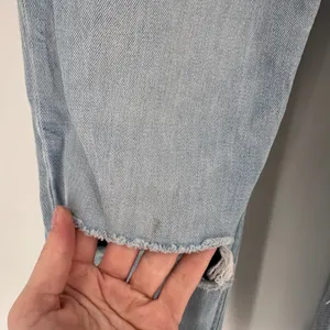 Abercrombie & Fitch Ultra High Rise Ankle Straight Jeans Distressed Size 25‎ thumbnail 6