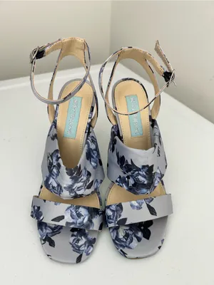 Betsey Johnson Blue Floral Heeled Sandals Size 6M thumbnail 3