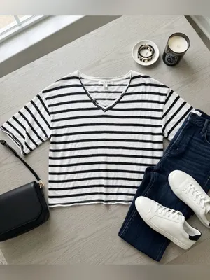 Free people We The Free Black & White Striped V-Neck Short Sleeve Tee thumbnail 2