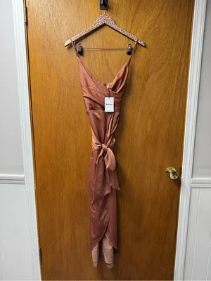 Showpo. How Will I Know Wrap Waist Tulip Hem Midi Dress Dusty Rose US 6 NWT thumbnail 14