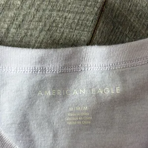 American Eagle Size Medium Light Purple Mushroom Crop Top thumbnail 4