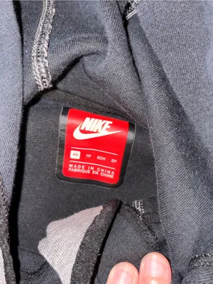 Nike Tech Fleece Women's Full-Zip Cape hoodie thumbnail 2