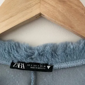 Zara Blue Quilted Soft‎ Faux Fur Fleece Cropped Crewneck Sweatshirt Sweater thumbnail 8