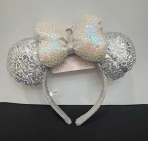 Disney Mickey Ears thumbnail 1