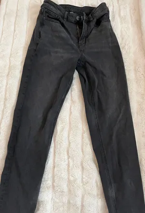 American Eagle Outfitters Jeans thumbnail 1