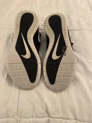 Nike Volleyball Shoes thumbnail 2