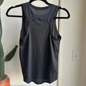 Lululemon High Neck Run and Train Black Tank Top thumbnail 5