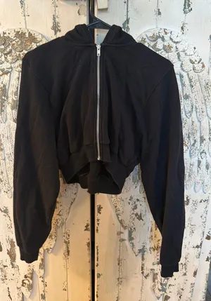 Alo Cropped Yoga Hoodie thumbnail 1