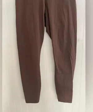EVERLANE The Perform Ankle 7/8 Length Legging in Bitter Chocolate Brown Size M thumbnail 5