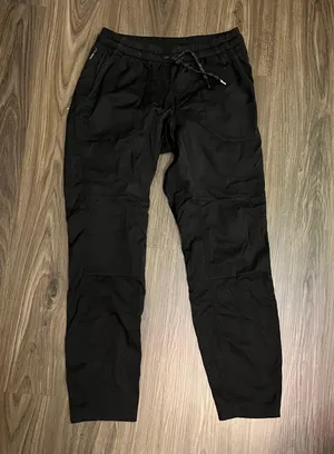 The North Face Cropped Hiking Pants thumbnail 1