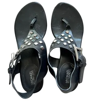 Michael Kors Black Studded Valencia Thong Block Low Block Heel Sandals Size 5.5 thumbnail 1