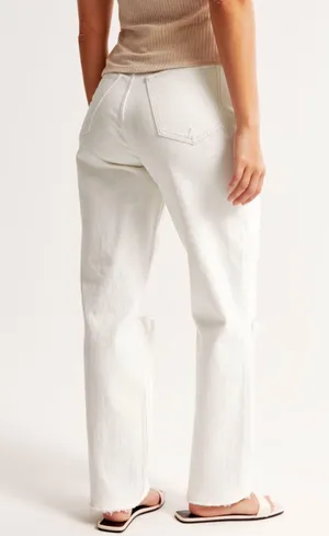 Abercrombie Love Curve 90s Jeans thumbnail 5