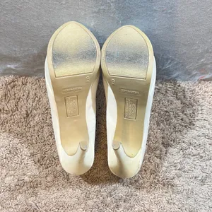 1043 | Unforgettable Moments I-Do‎ Peep Toe Satin Platform Pump Ivory Womens 9 thumbnail 10