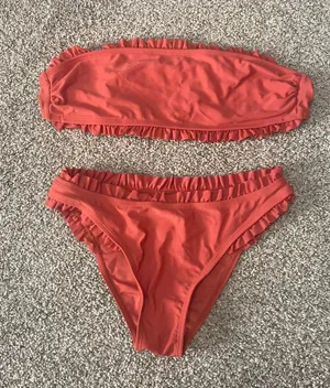 Strapless Bikini Set thumbnail 1