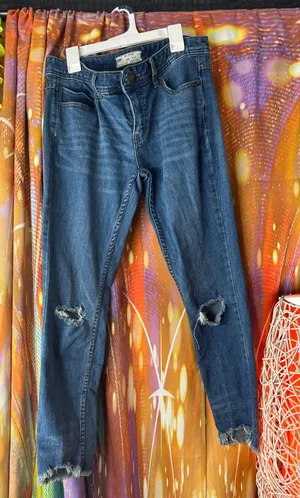 Free People✨ Frayed Hem Jeans thumbnail 1
