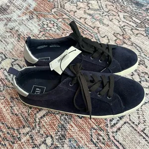 NWT Gap Navy Faux Suede Sneakers Size 9 Women’s Casual Shoes thumbnail 4