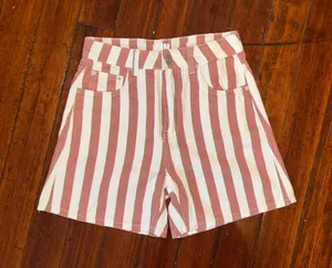 Short Red Size 6 thumbnail 1