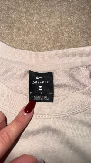 Nike Cropped Long Sleeve Top Cream thumbnail 2