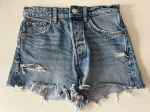ZARA Shorts thumbnail 2