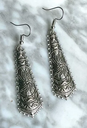 Moda Tibetan Silver Dangle Earrings thumbnail 1