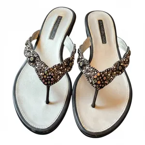 Bandolino Black Beaded Thong Sandals thumbnail 3