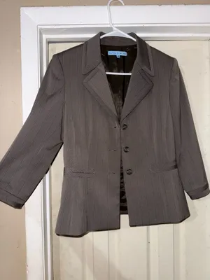 Antonio Melani Cropped Blazer thumbnail 2