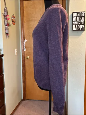 Penguin by Munsingwear purple lambswool v-neck long sleeve sweater size M winter thumbnail 2