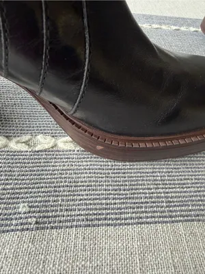 Marc Fisher Black Leather Abitha Block Heels Ankle Booties Size 8 Y2K thumbnail 8