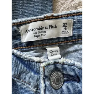 Abercrombie & Fitch Curve Love The Skinny High Rise Distressed Jeans Size 27 thumbnail 6
