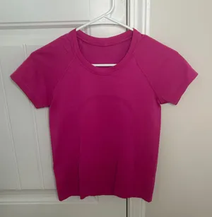 Lululemon Swiftly Tech thumbnail 1