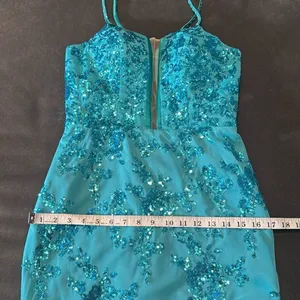 Women’s Blue Mermaid Fit Prom Party Dress Sparkly Sequins Leg Slit Size 2 NEW thumbnail 10