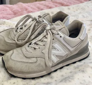 New Balance Tennis Shoes thumbnail 2