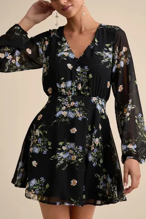 NWT Lulus Always Your Black Floral Print Long Sleeve Skater Dress Cruise Size M thumbnail 1