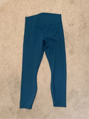 Fabletics Green Abyss Pureluxe Buttery Soft No Seam 7/8 Leggings Size L thumbnail 4