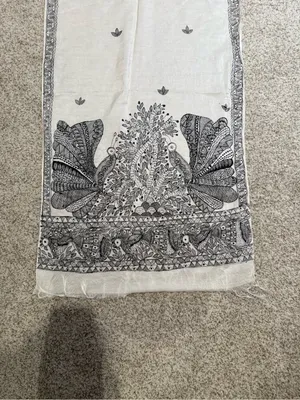Fine Indian Kalamkari Peacock Floral Scarf Stole Dupatta White Black thumbnail 2