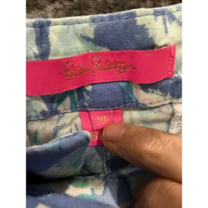 Lilly Pulitzer Womens Shorts 10 Blue Scalloped Hem Buttercup Floral Print thumbnail 6