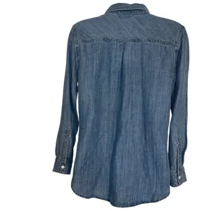 RAILS Chambray Shirt Button‎ Up Floral Embroidered Long Sleeve EUC Size XS thumbnail 6