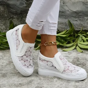 Amazon 5/$32 Bridal Wedge Shoes Size 7.5 thumbnail 1