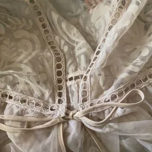 ✨ SHEER LACE VELVET KIMONO ✨ Size L thumbnail 6