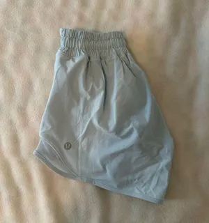 Lululemon Hotty Hot Shorts thumbnail 1