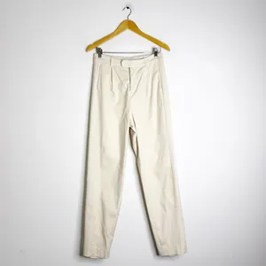 Banana Republic x Harbison Pleated Khaki Dress Pants – Size 2L thumbnail 4
