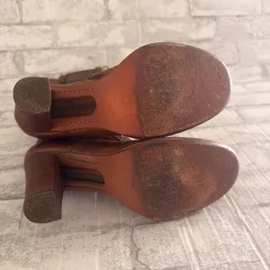 VTG Frye Villager Distressed Brown Leather Lace Up Heeled Boots Victorian Goth 9 thumbnail 3