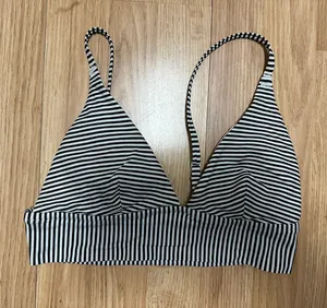 Bikini Top thumbnail 1